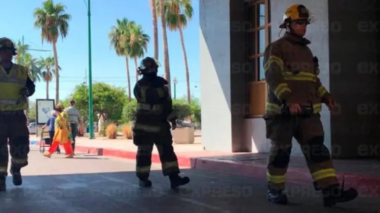 El funcionario invitó a negocios y empresas a unirse al Simulacro Nacional 2024. (Especial/EXPRESO)