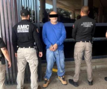 Capturan a fugitivo por homicidio en la CDMX tras ser deportado en Nogales