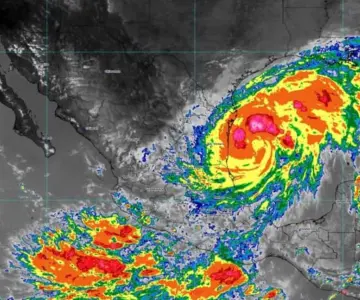 Tormenta tropical Francine amenaza con convertirse en huracán y causar estragos en Luisiana
