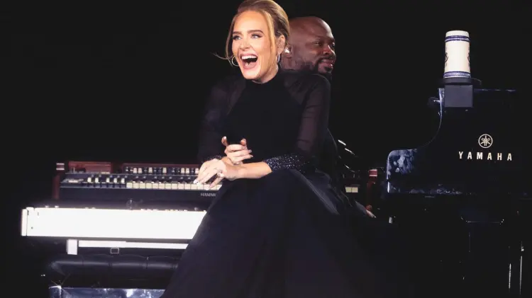 Adele podría dar el salto a la actuación tras su pausa musical