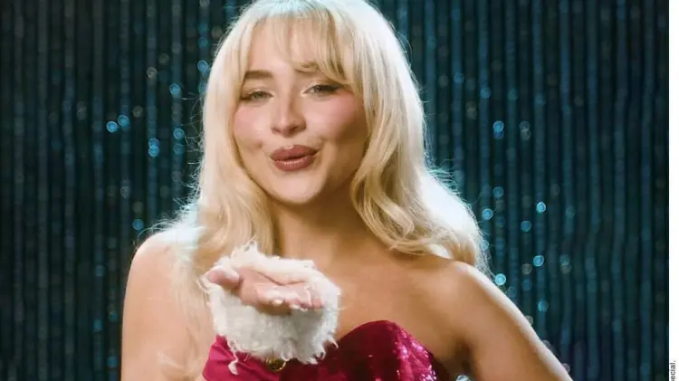 Sabrina Carpenter lanzará su propio especial de Navidad en Netflix