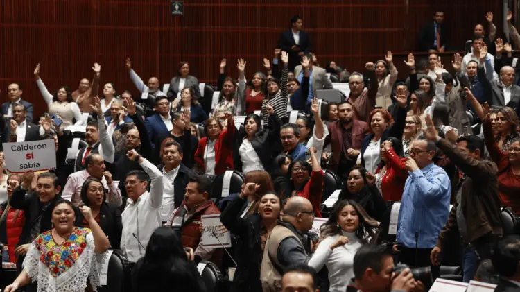 Morena y sus aliados aprobaron la reforma a la Guardia Nacional. (Foto: Agencia Reforma/EXPRESO)