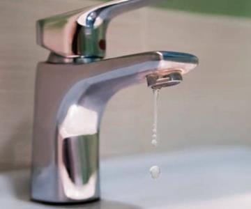 Falla en sistema de rebombeo afecta servicio de agua al norte de Hermosillo