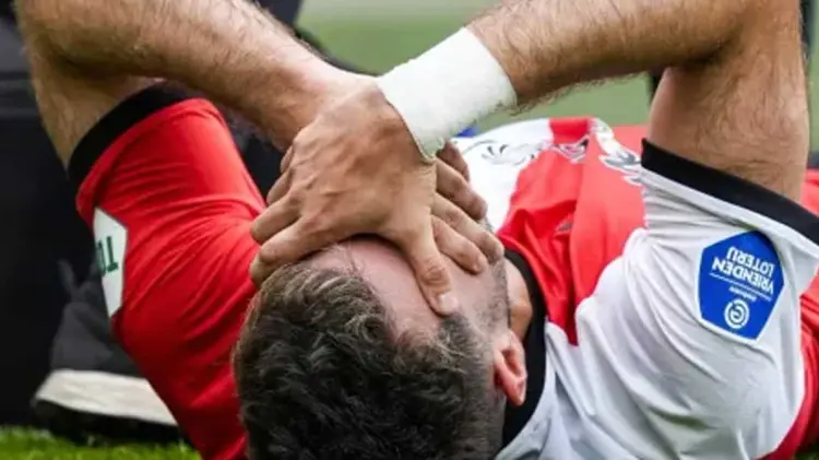 Santiago Giménez. (Foto: Especial / EXPRESO)