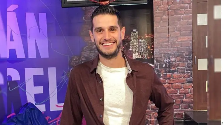 Se burla Adrián Marcelo de su paso por La Casa de los Famosos México