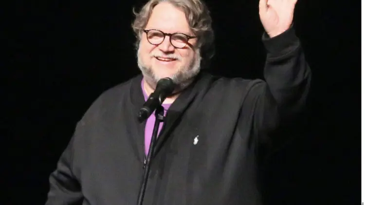 Guillermo Del Toro finaliza rodaje de su adaptación de Frankenstein