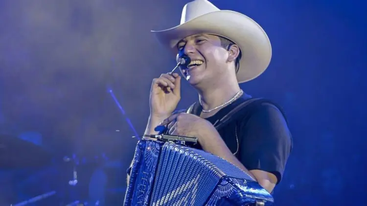 El cantante celebrará en Hermosillo sus 15 años de trayectoria. (FOTO: ESPECIAL/EXPRESO)