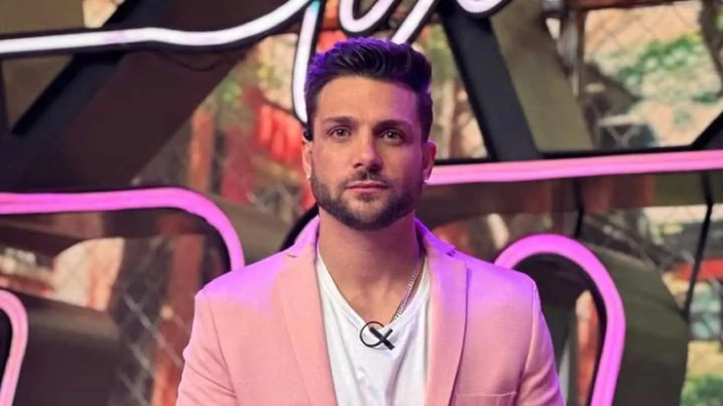 Nicola Porcella debuta como conductor del programa Hoy