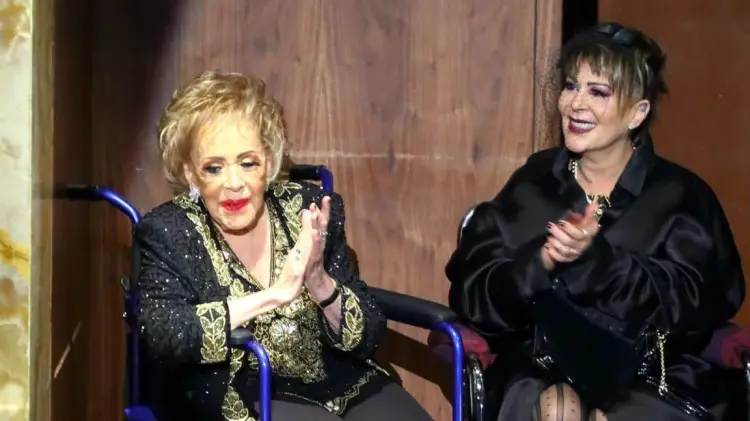 Existe el rumor que Luis Enrique y Alejandra Guzmán quieren despedir a la asistente de su mamá.