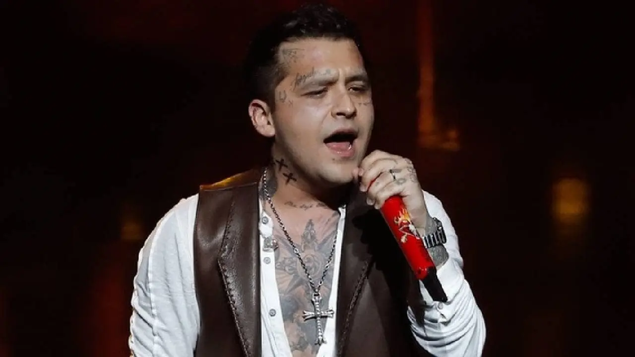 Aseguran que Christian Nodal fue a rehabilitación por orden de Pepe Aguilar