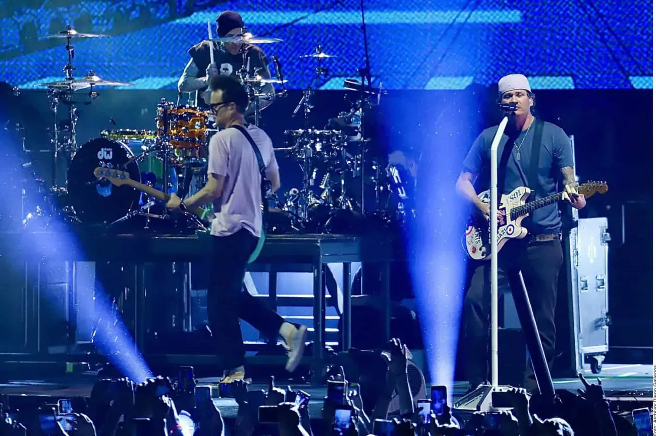 El Karma Existe: Fans de Blink-182 felices porque no venden en México