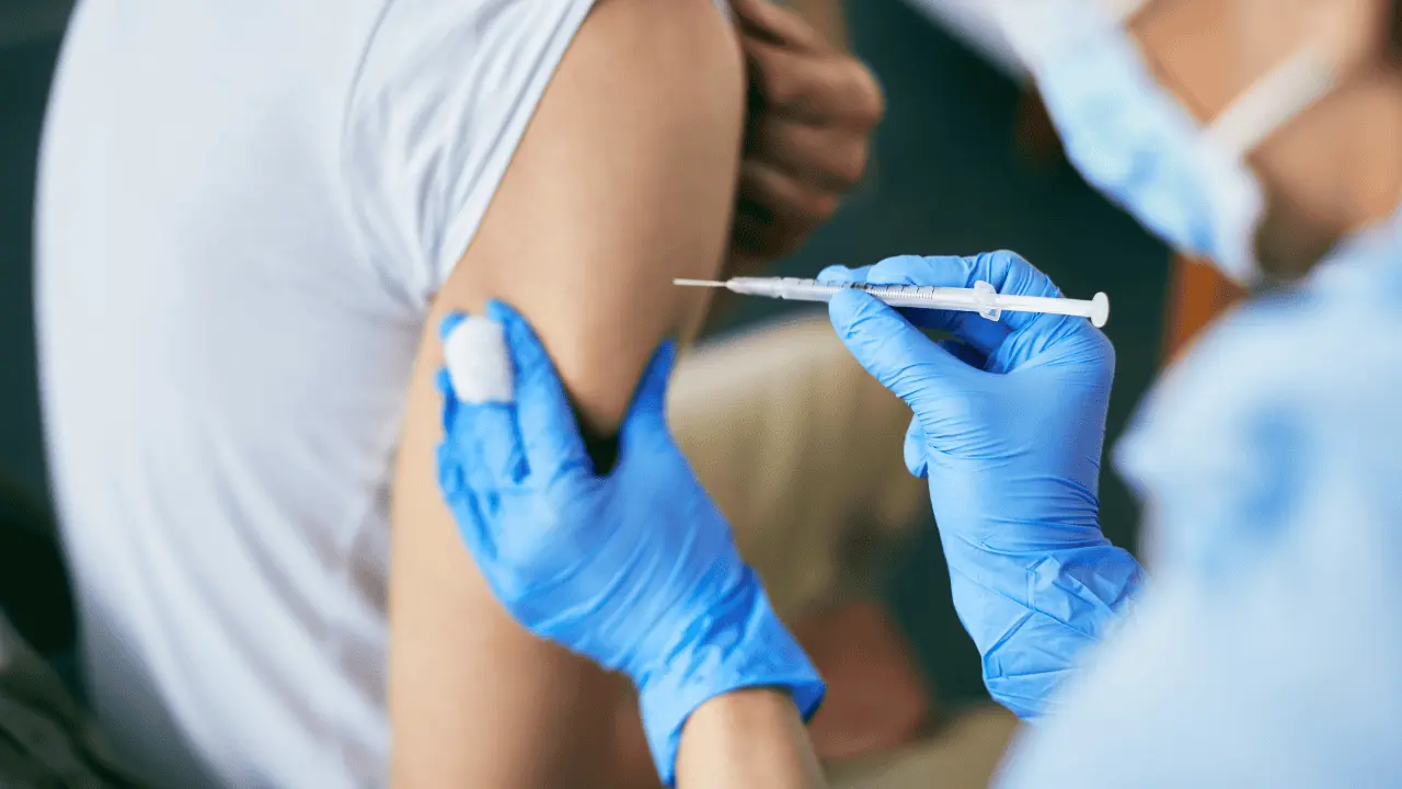 México aplica más de 35 millones de vacunas contra Covid-19 e Influenza