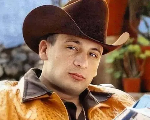 19 años sin la Voz de Oro: Aniversario del asesinato de Valentín Elizalde