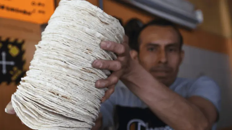 Sader presentó un plan para disminuir el precio de la tortilla. (Foto: Agencia Reforma)