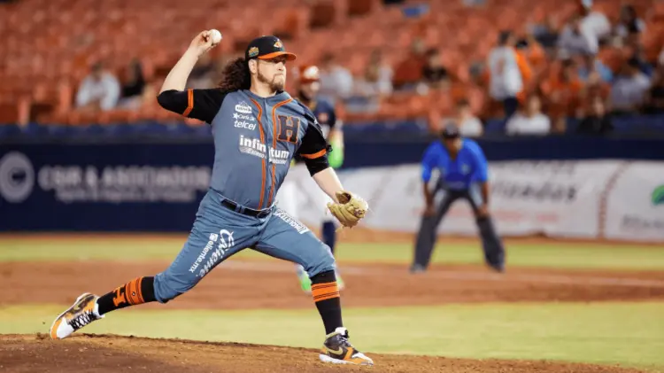 Naranjeros se quedaron con el primer juego de la serie en casa de los Águilas. (Foto: Cortesía)