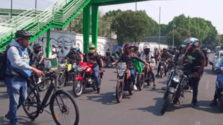 Los repartidores se manifestaron en contra de esta iniciativa de Sheinbaum. (Foto: Especial)