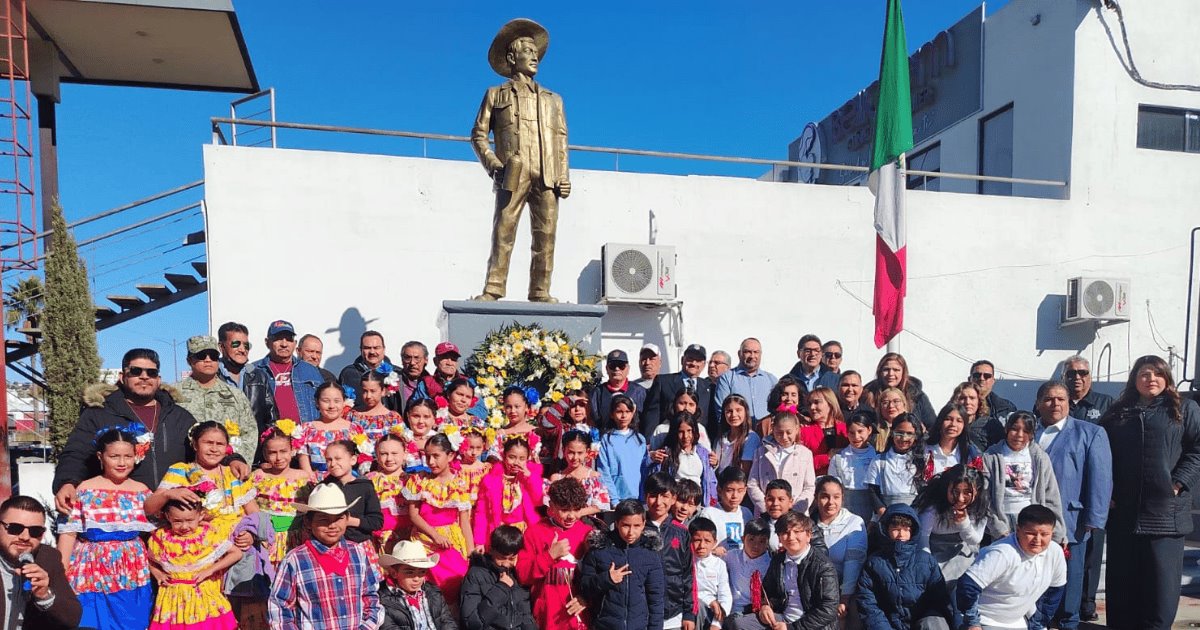 Celebran el 117 aniversario del héroe de Nacozari, Jesús García 