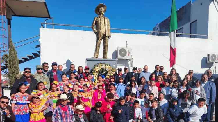 La plaza Máquina 501 fue el escenario de la celebración. (Especial / EXPRESO)