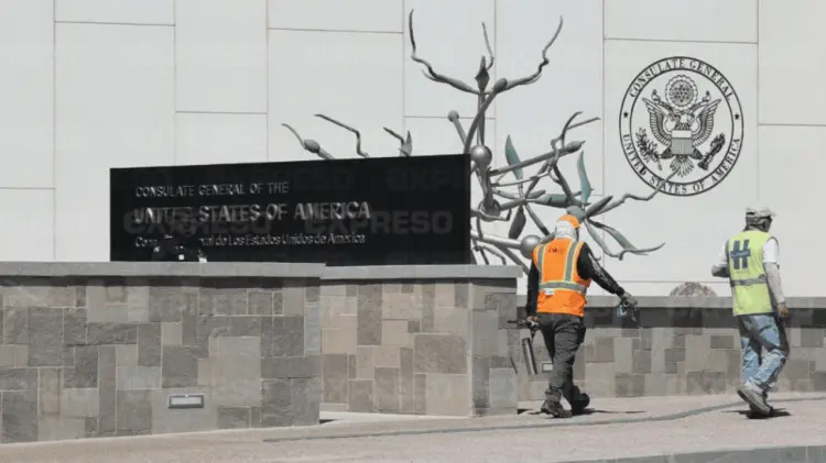 Fue arrestada en las oficinas del Consulado Americano en Hermosillo. (Foto: Jesús Ballesteros)