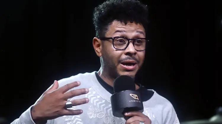 Kalimba explota tras ser cuestionado sobre su situación legal