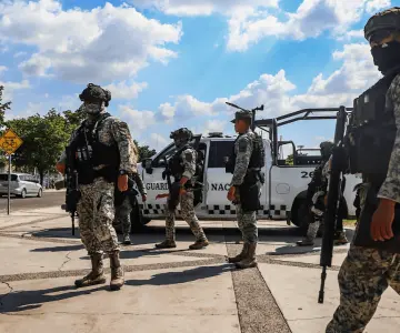 Tras persecución, detienen a jefe de investigación de la Fiscalía de Sinaloa