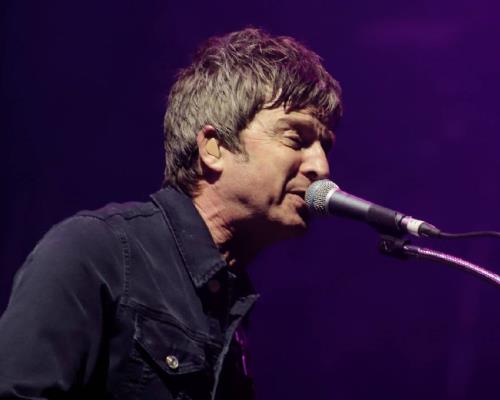 Lanzará Noel Gallagher nueva versión de Champagne Supernova