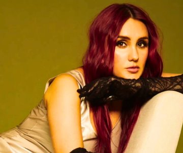 Dulce María revela si habrá reencuentro de RBD