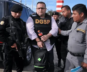 Fallo federal mantiene en prisión a Javier Duarte tras evaluar su conducta