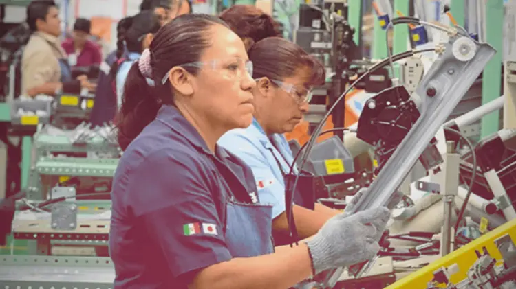 Quince sectores reducen personal y horas trabajadas en México. (Foto: Especial/EXPRESO)