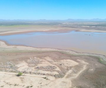 Sistema de presas de Sonora en sus niveles más bajos