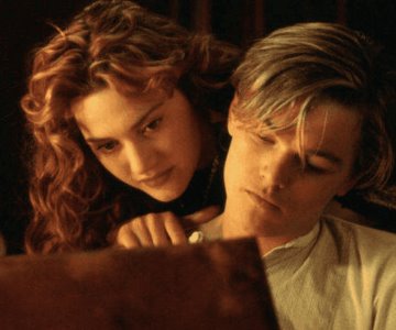 Leonardo DiCaprio y Kate Winslet se reencuentran y se dan un beso