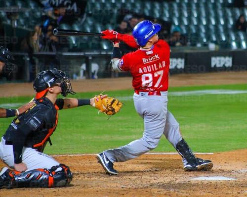 Naranjeros dejan todo en el alambre; caen 10-2 ante Charros