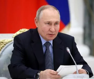 Putin confirma ataque a Ucrania y advierte que conflicto es de carácter mundial