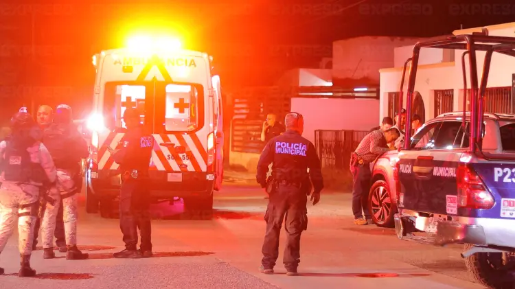 La víctima sufrió un infarto al miocardio mientras era atendida por paramédicos. (Foto: Cristian Ruiz)
