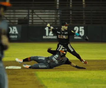 Naranjeros sucumben ante Mayos en el inicio de la serie sonorense