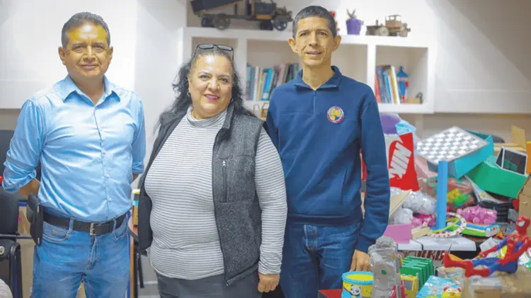 Integrantes del proyecto Juguetón Sustentable. (Especial / EXPRESO)
