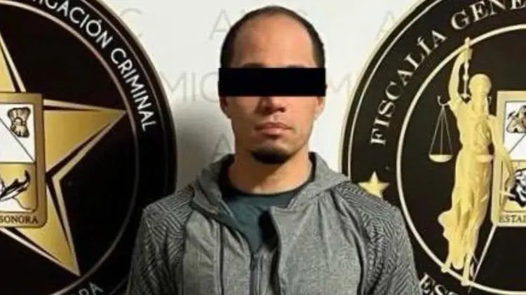 Mario Francisco N fue detenido por delito de violación a la intimidad sexual agravada. (FGJE Sonora)