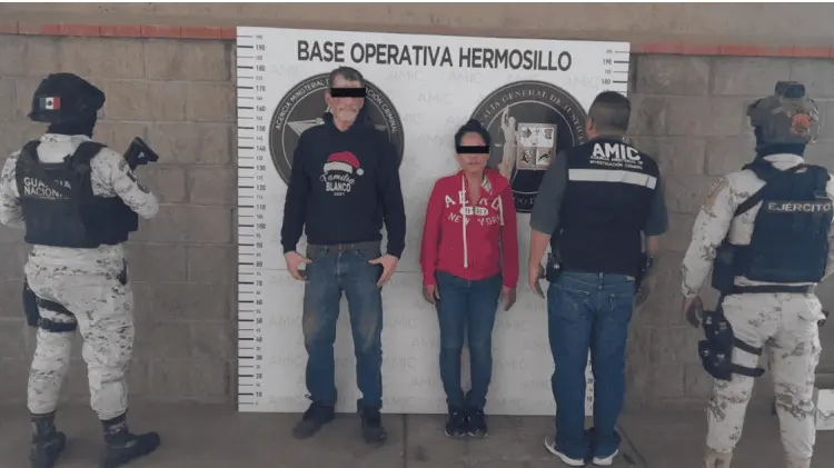A Wendy Teresita Ny Daniel N le encontraron 32 envoltorios con posibles narcóticos.