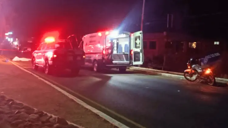 Los fallecidos viajaban en una motocicleta y fallecieron sobre el bulevar Tetakawi. (Foto: Cortesía)