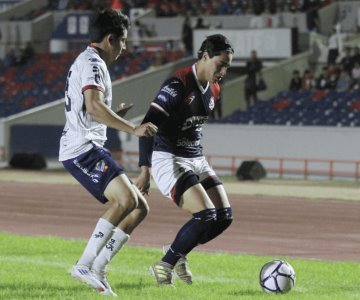 Cimarrones pone un pie en la final de la Liga Premier AP24