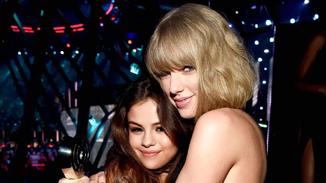 Taylor Swift reacciona al compromiso de Selena Gomez