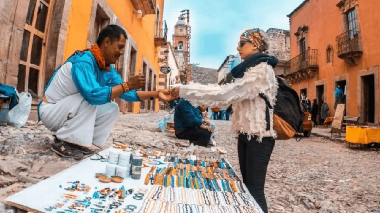 Turismo fronterizo inyecta 141 mdd a la economía mexicana