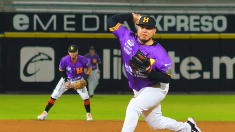 José Samayoa recibió 4 carreras por primera vez en la campaña. (Foto: Cristian Ruiz/EXPRESO)