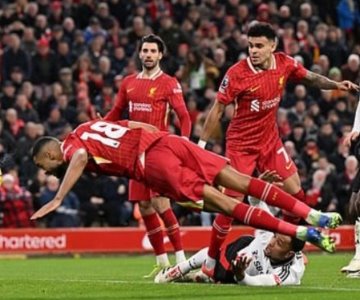 Liverpool rescata empate en casa ante Fulham