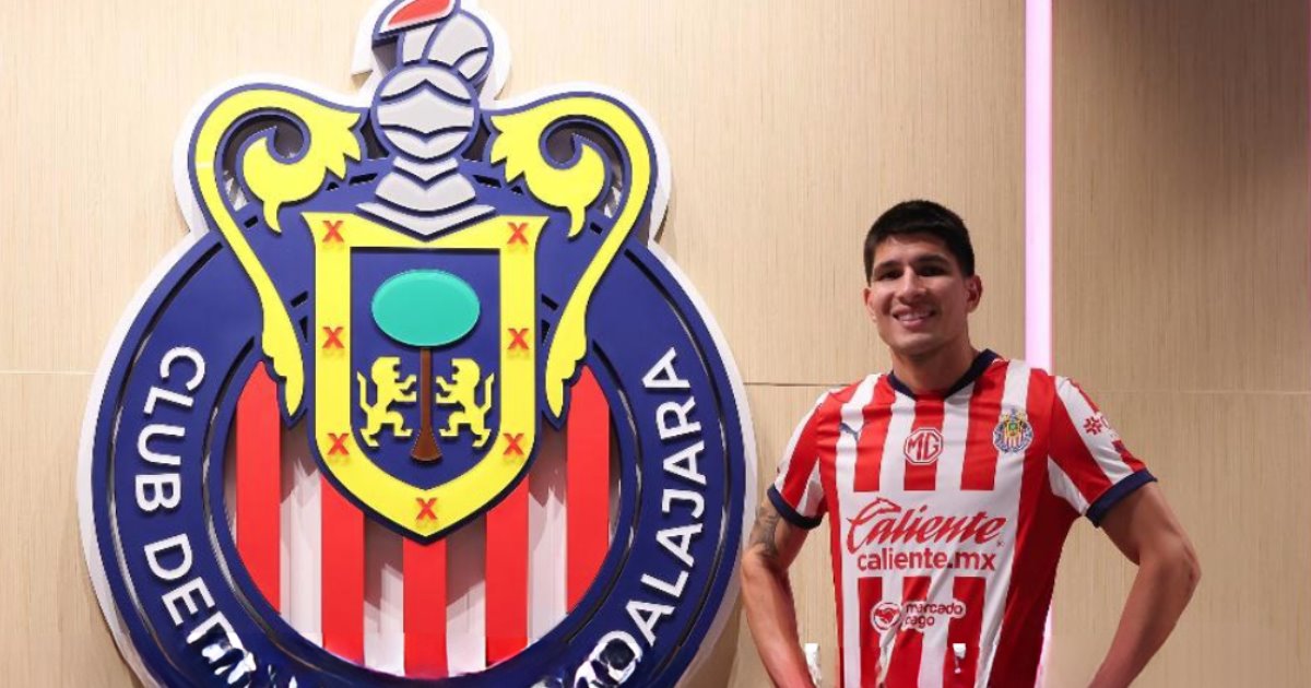 El sonorense Miguel Tapias vuelve a Liga MX con Chivas