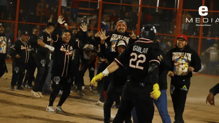 Boca Chueca se coronó campeón de la Liga del Sol edición 2024. (Foto: Cristian Ruiz/EXPRESO)