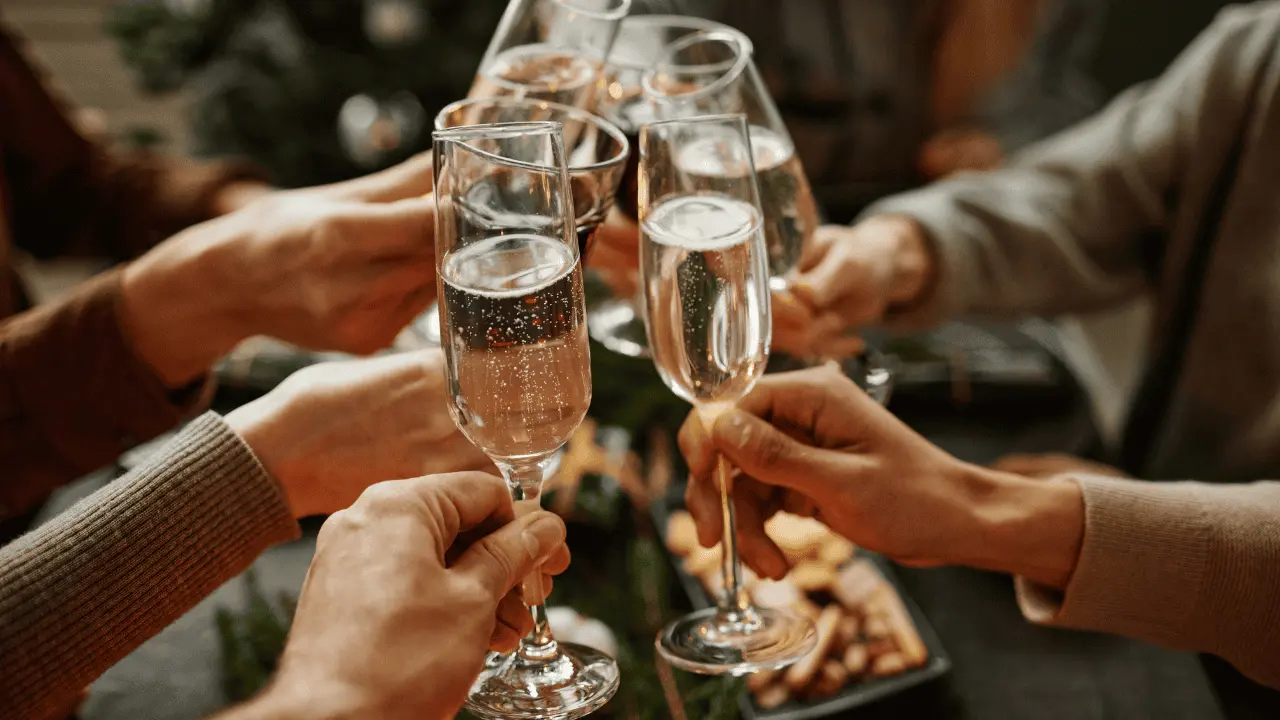 Llaman a cuidar el consumo del alcohol en las fiestas decembrinas