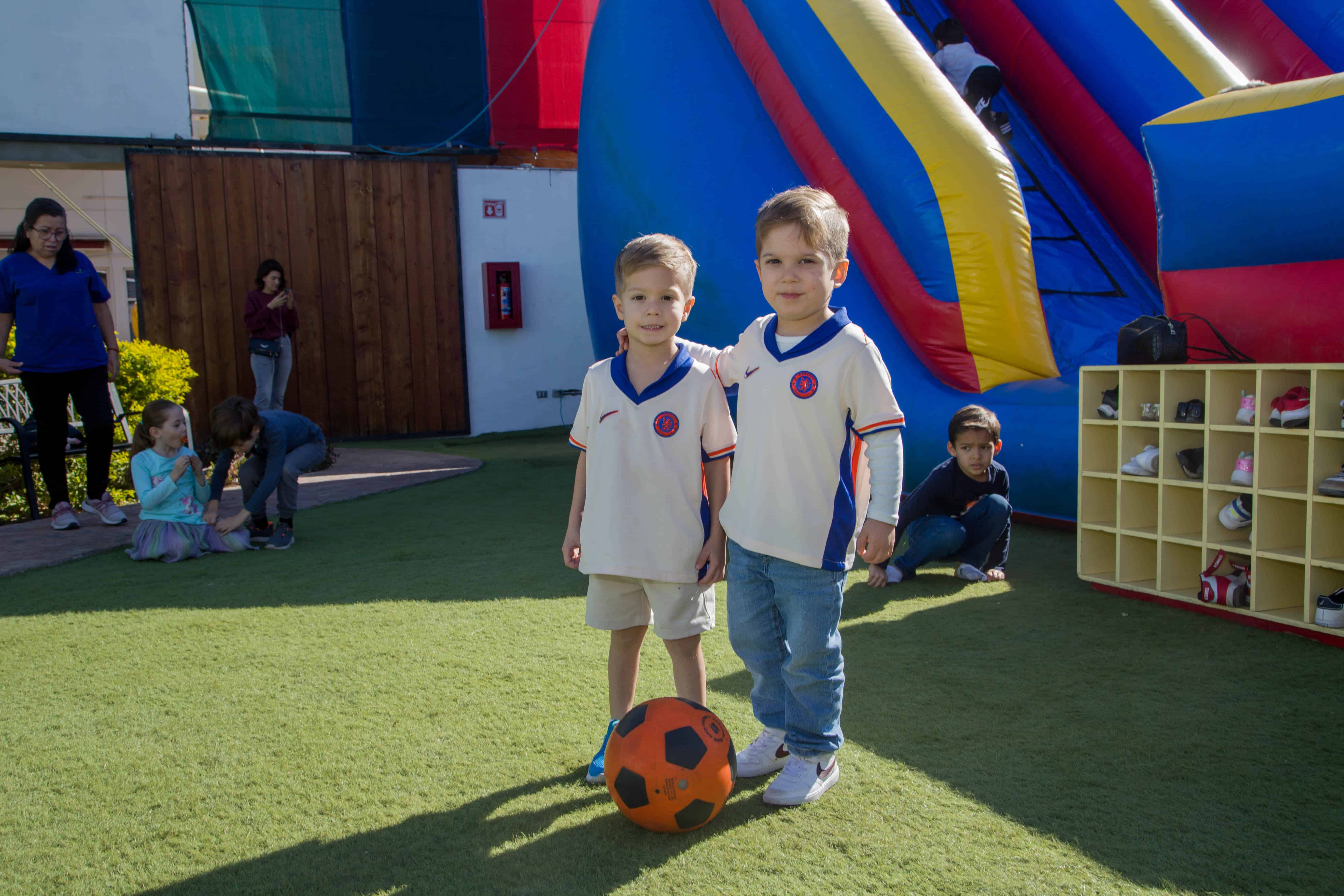 Gabriel y Pablo Millán Ancheta celebran sus cumpleaños