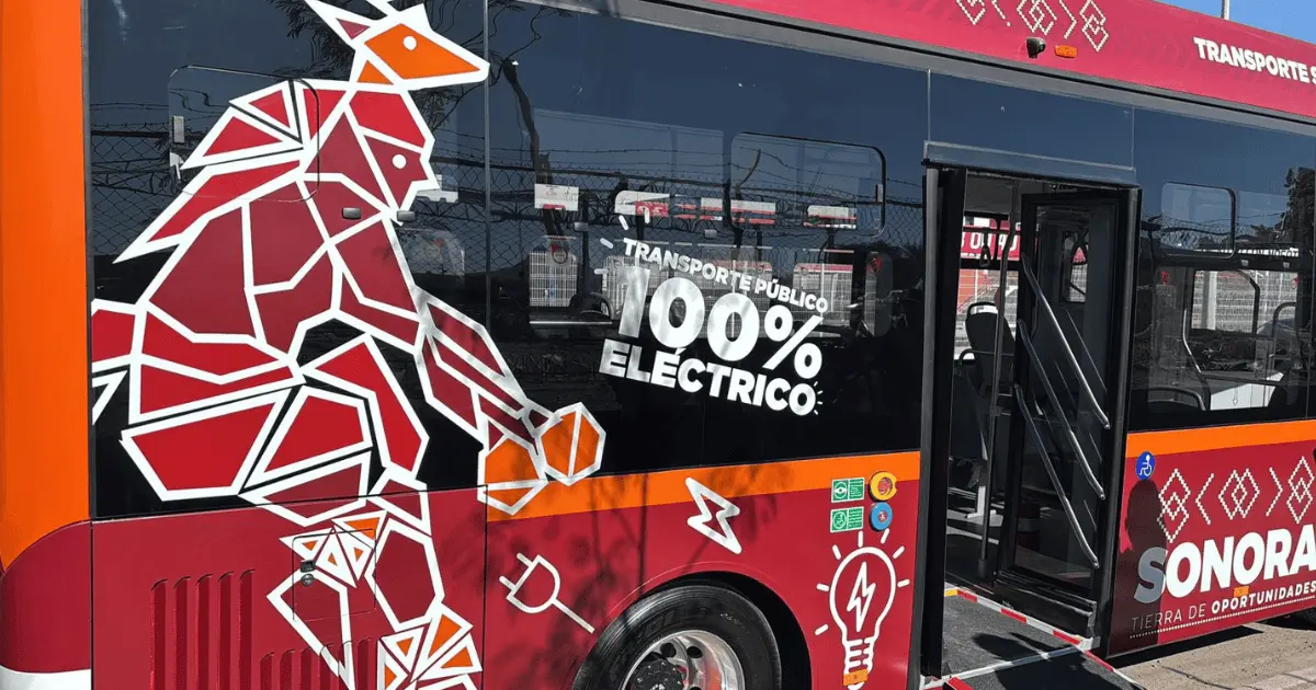 Llegan a Hermosillo cinco nuevos camiones eléctricos