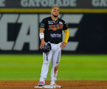 Isaac Paredes finaliza su participación con Naranjeros esta temporada